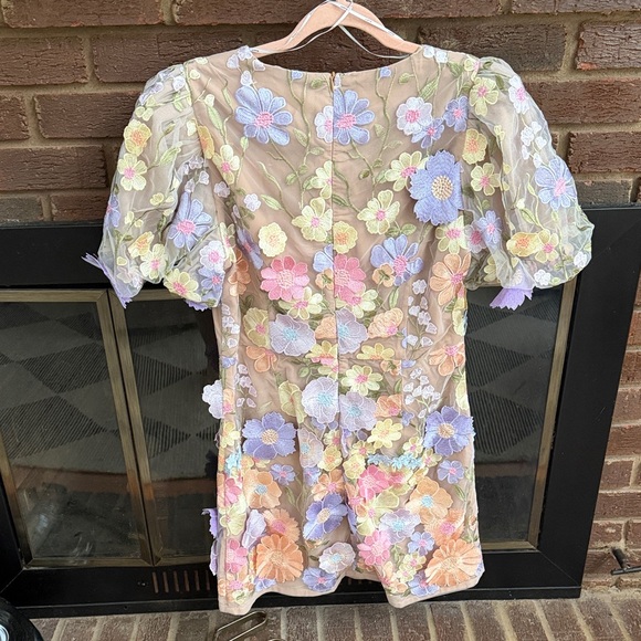 Elliatt Anthea Pastel Floral Embroidered Dress - Picture 4 of 7